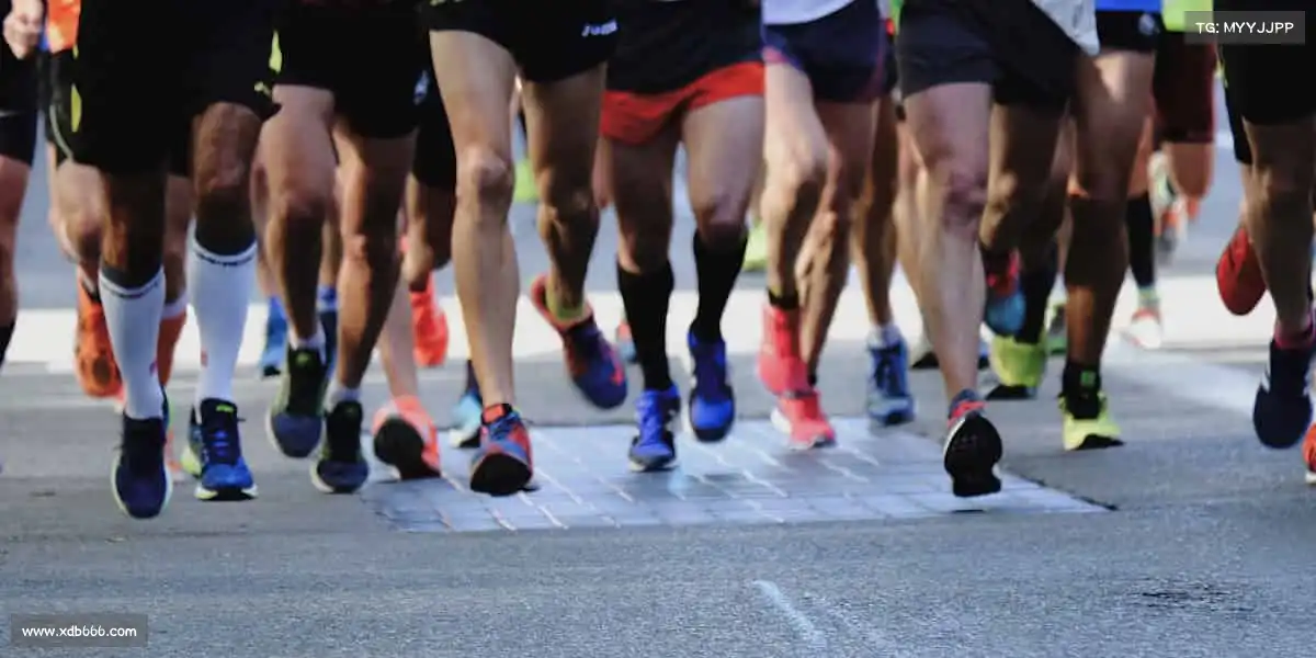 <strong>ued官网</strong>穿上跑鞋，世界都是你的运动场！👟🌍